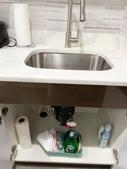 Apartment 305 Cozy And Lovely 1bdr In Center Philadelphia